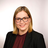  Sandra Apelt
